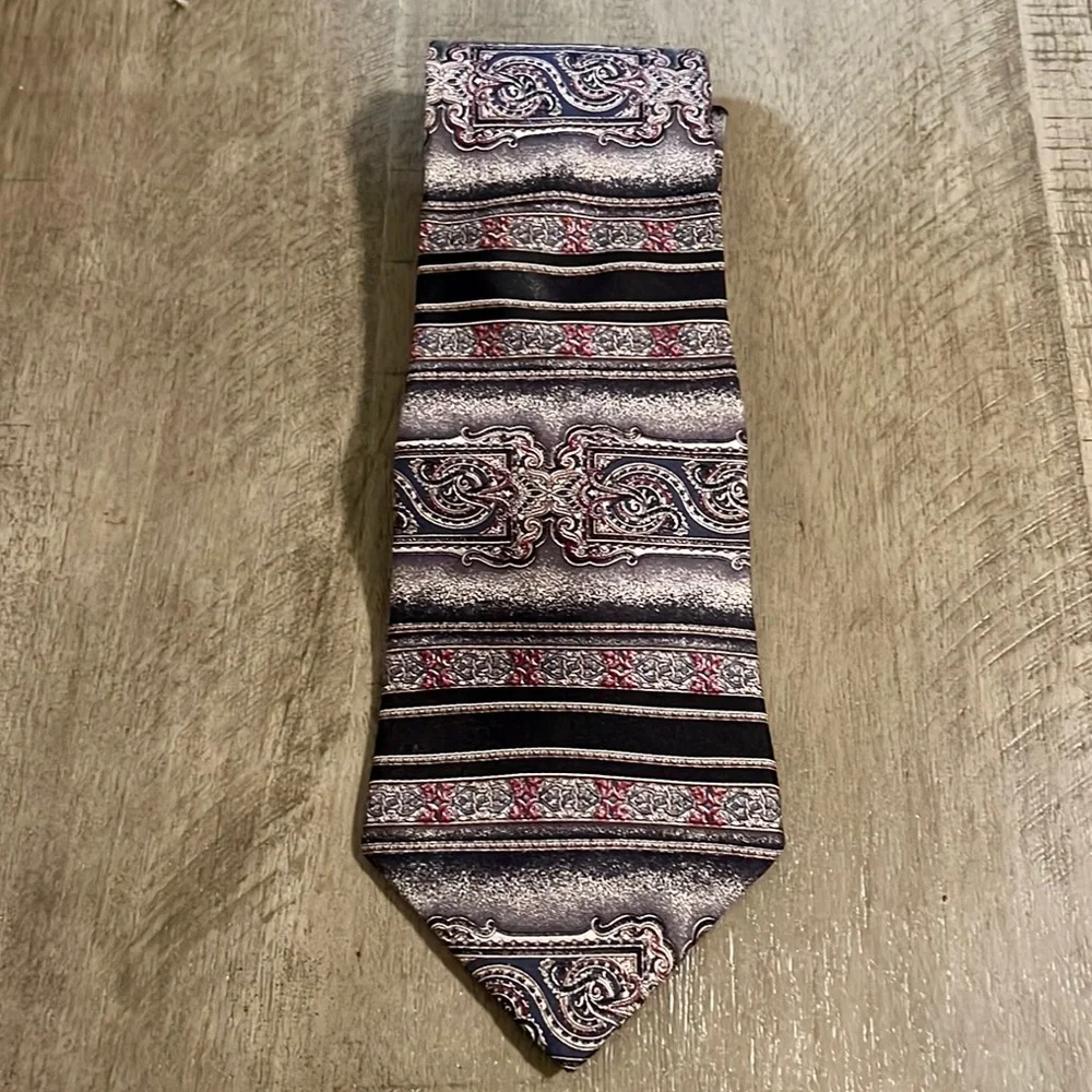Halston Italian Silk Tie-58”